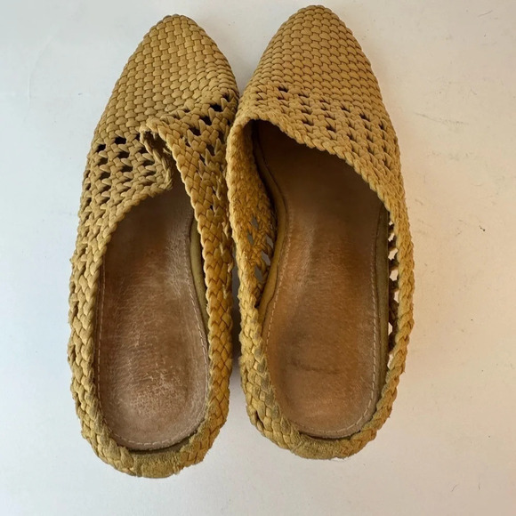 Mi.iM Paris Woven Leather Mules - Picture 6 of 8